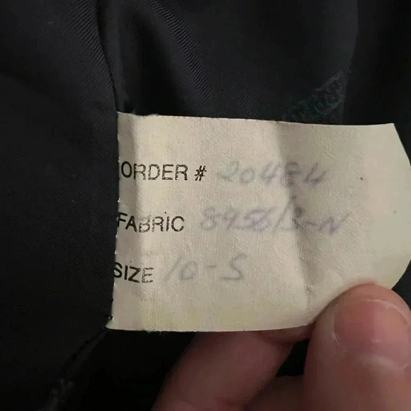 GRAND Prix Women’s Navy Hunt Coat Size 10s - Picture 8 of 8